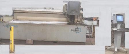 Flow Wasserstrahlschneidanlage Integrated Flying Bridge mit Dynamic Waterjet Technologie IFB-DWJ 3620-TC-1P-HyperJet D